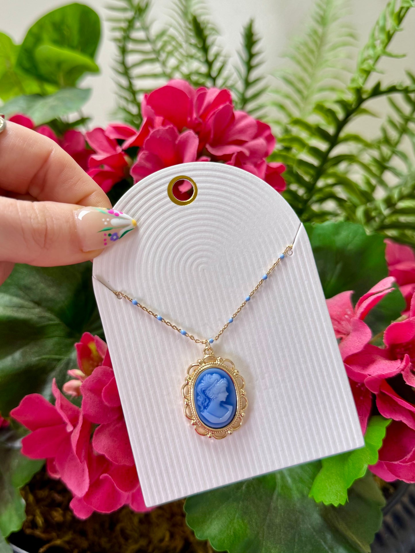 Timeless Blue Beauty Necklace