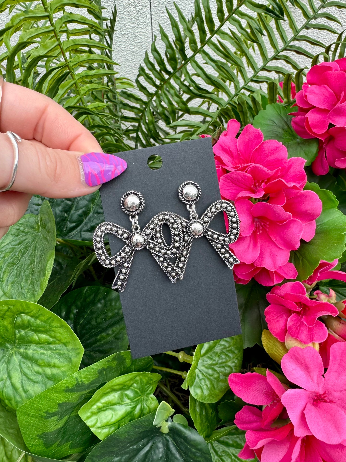 Western Bow Earrings