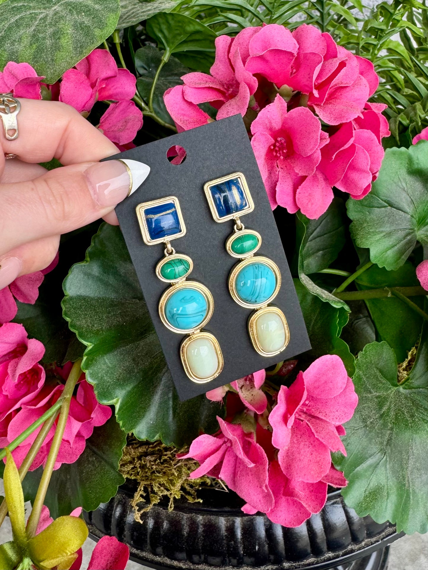 Lila Earrings