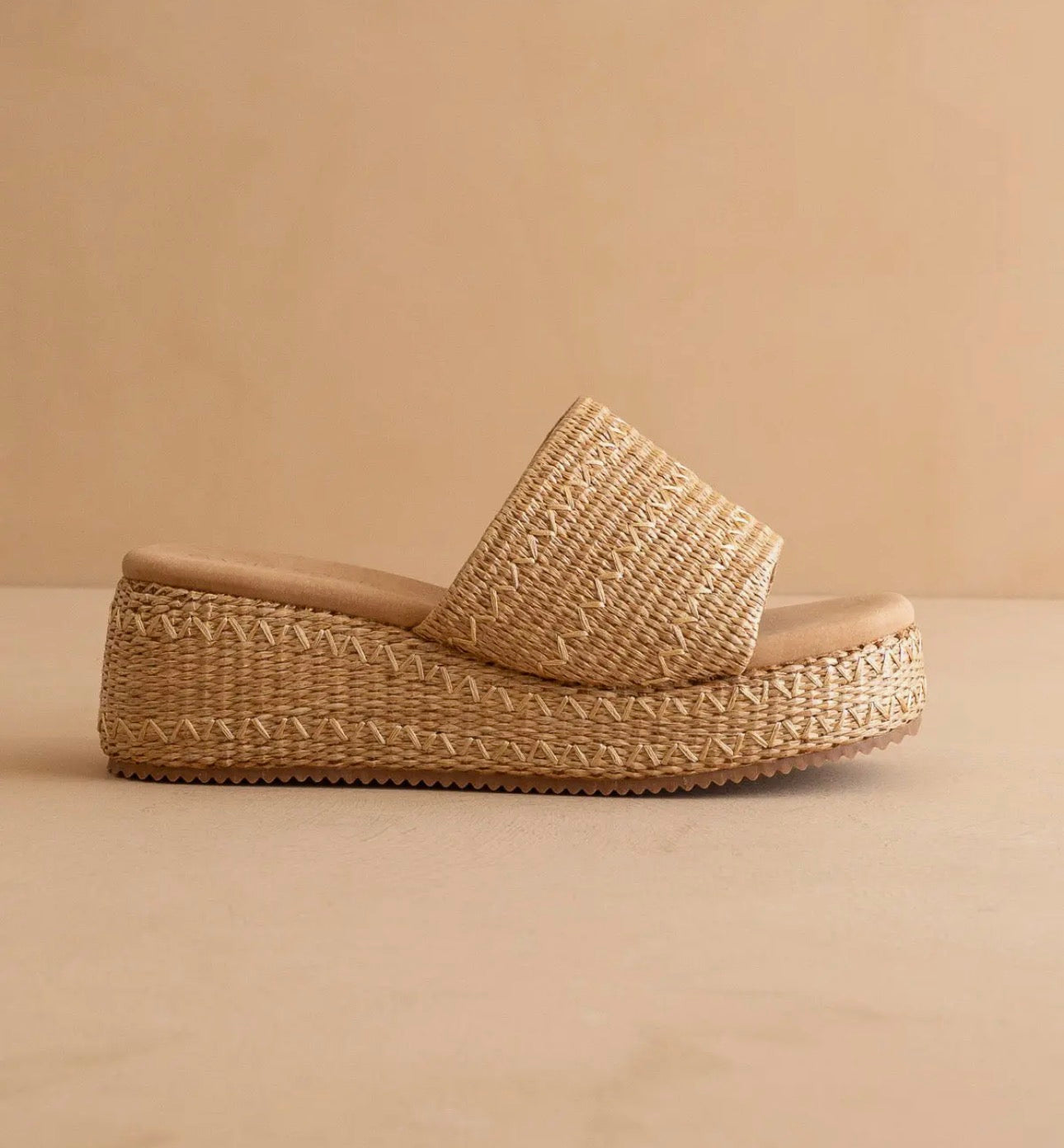 Taniya Platform Sandals