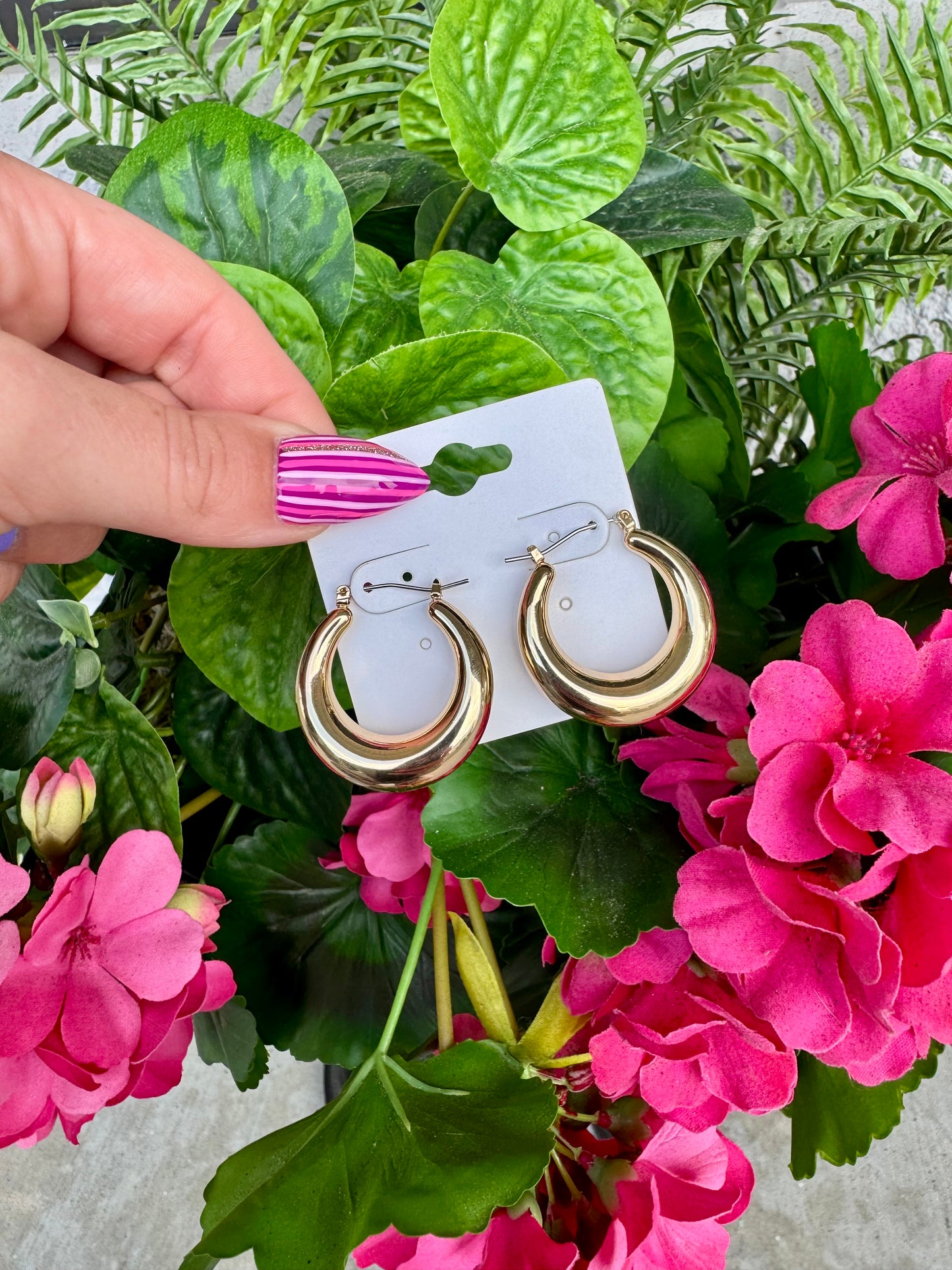 Cassidy Hoops