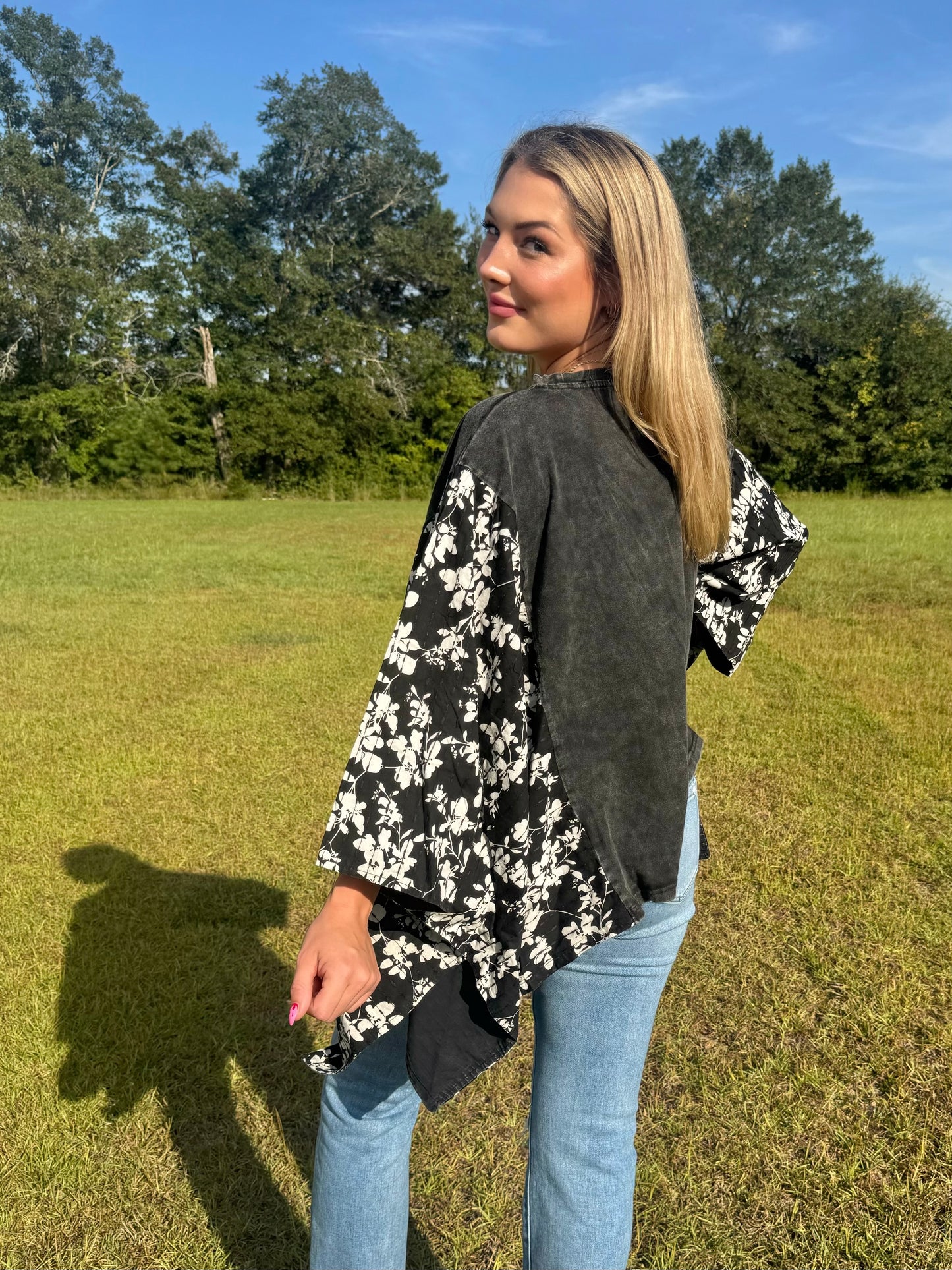Outlaw Vibes Top