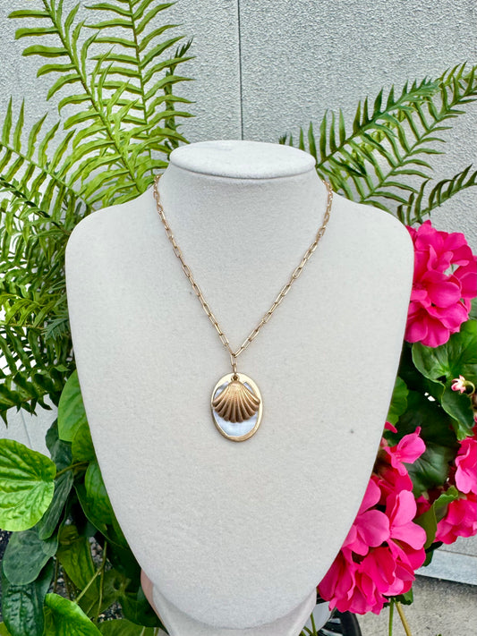 Seashell Necklace Set