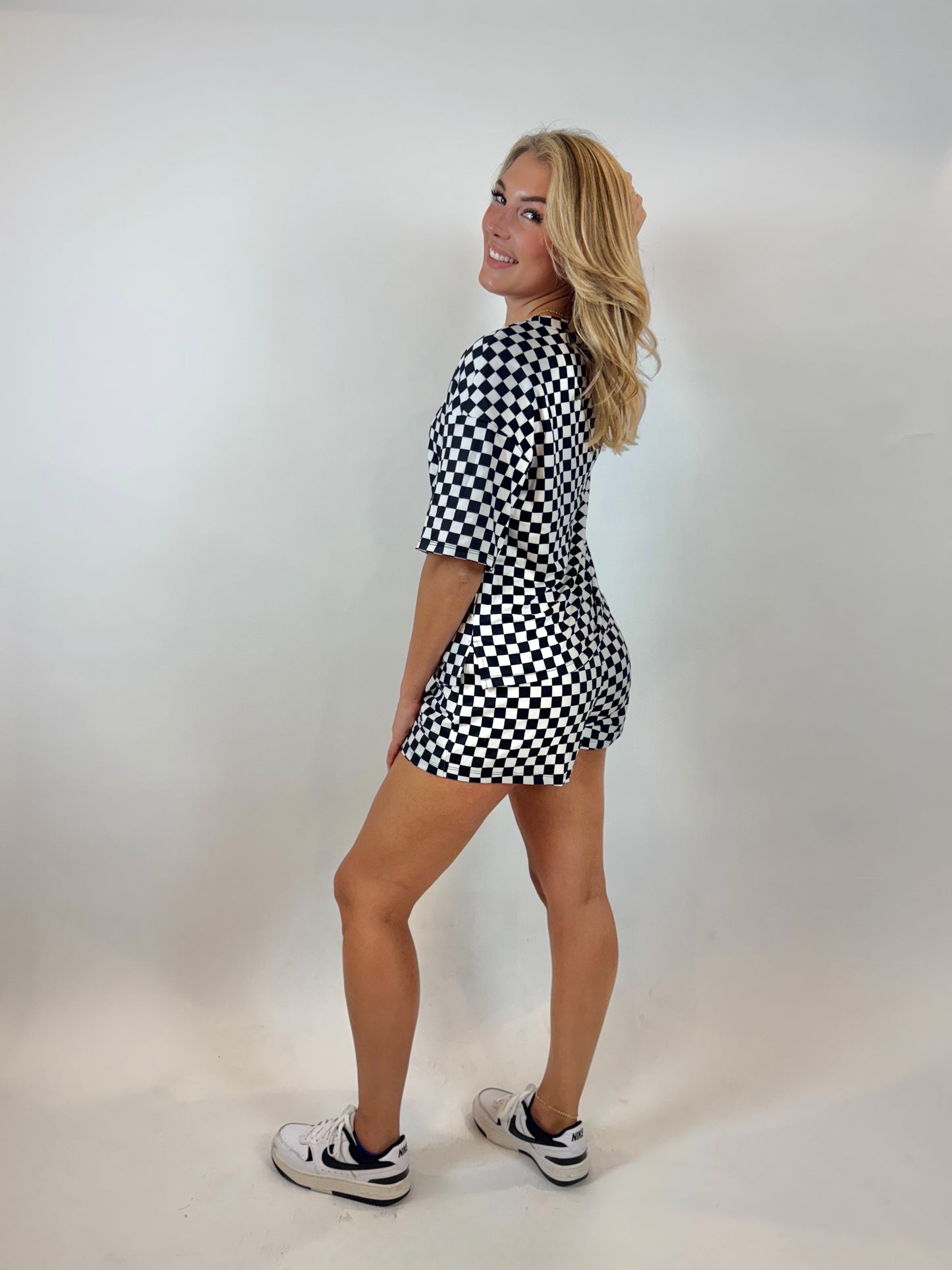Finish Line 2pc Set