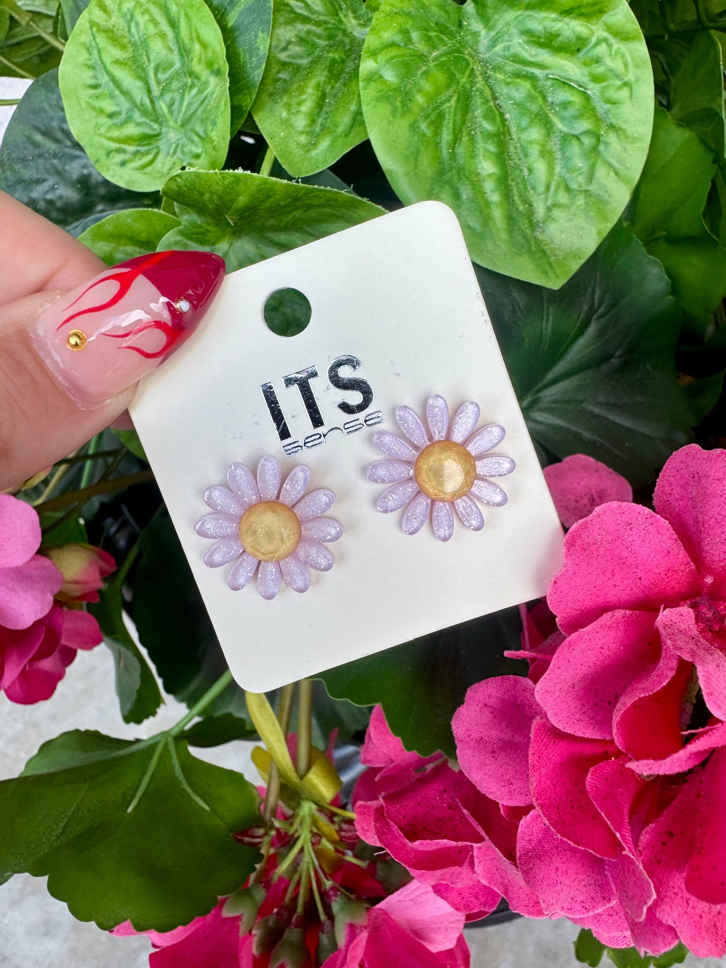 Purple Daisy Studs