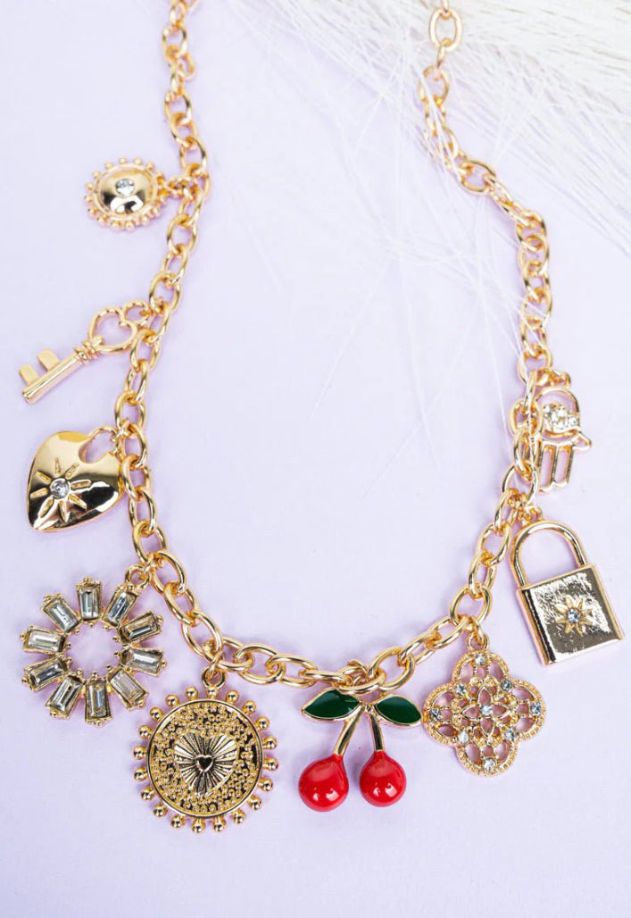 Chic Moments Charm Necklace