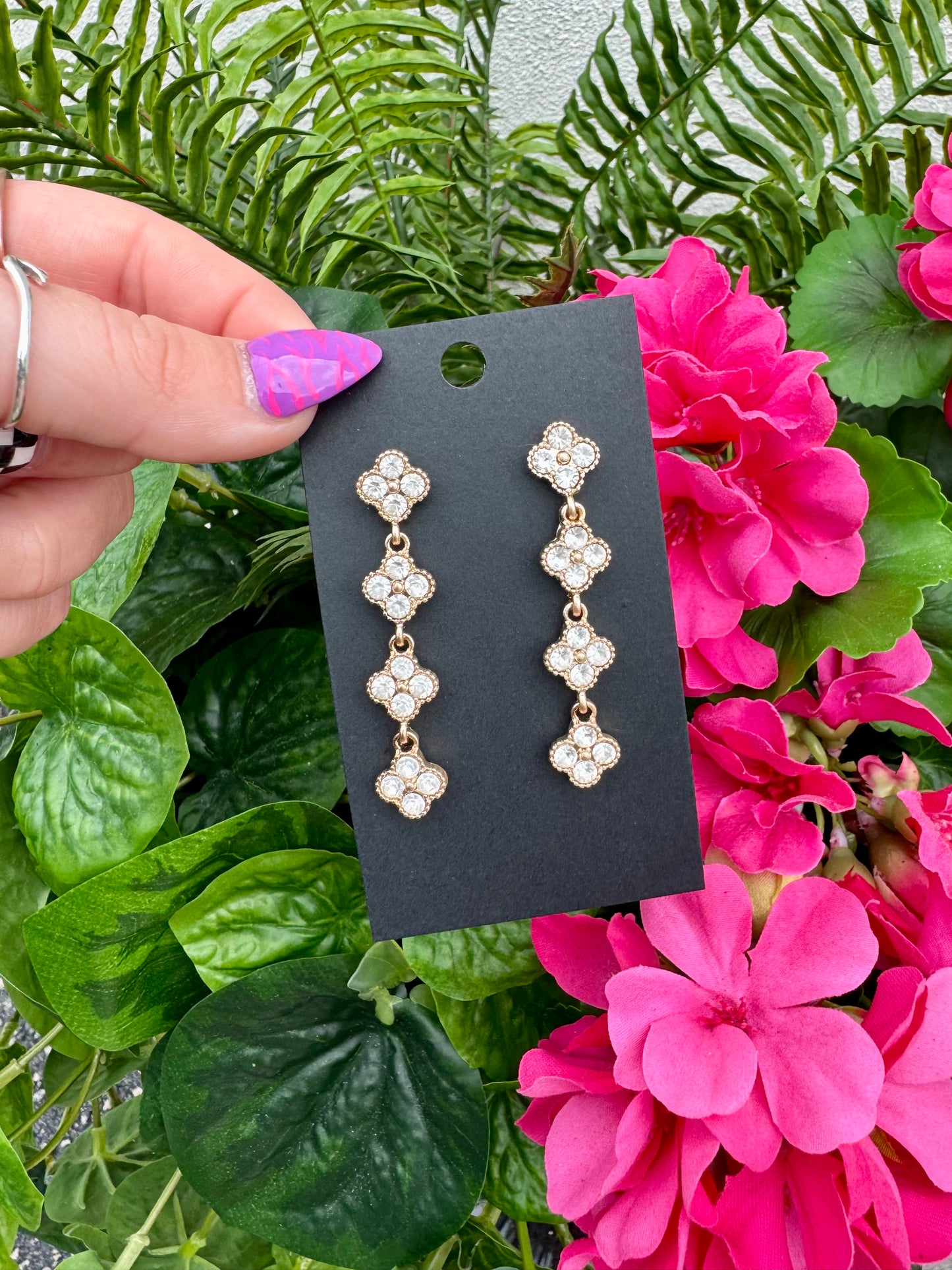 Elegant Clover Earrings